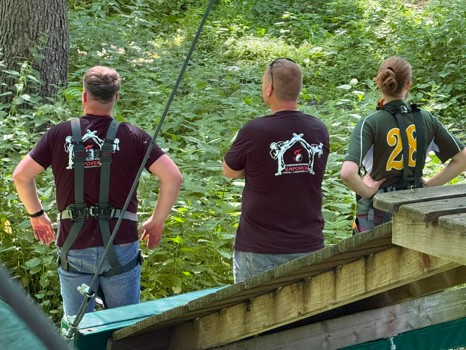 Galeriebild zu Kinder- und Jugendvereinsausflug 2026: Mut, Höhenrausch & Teamgeist im Kletterwald